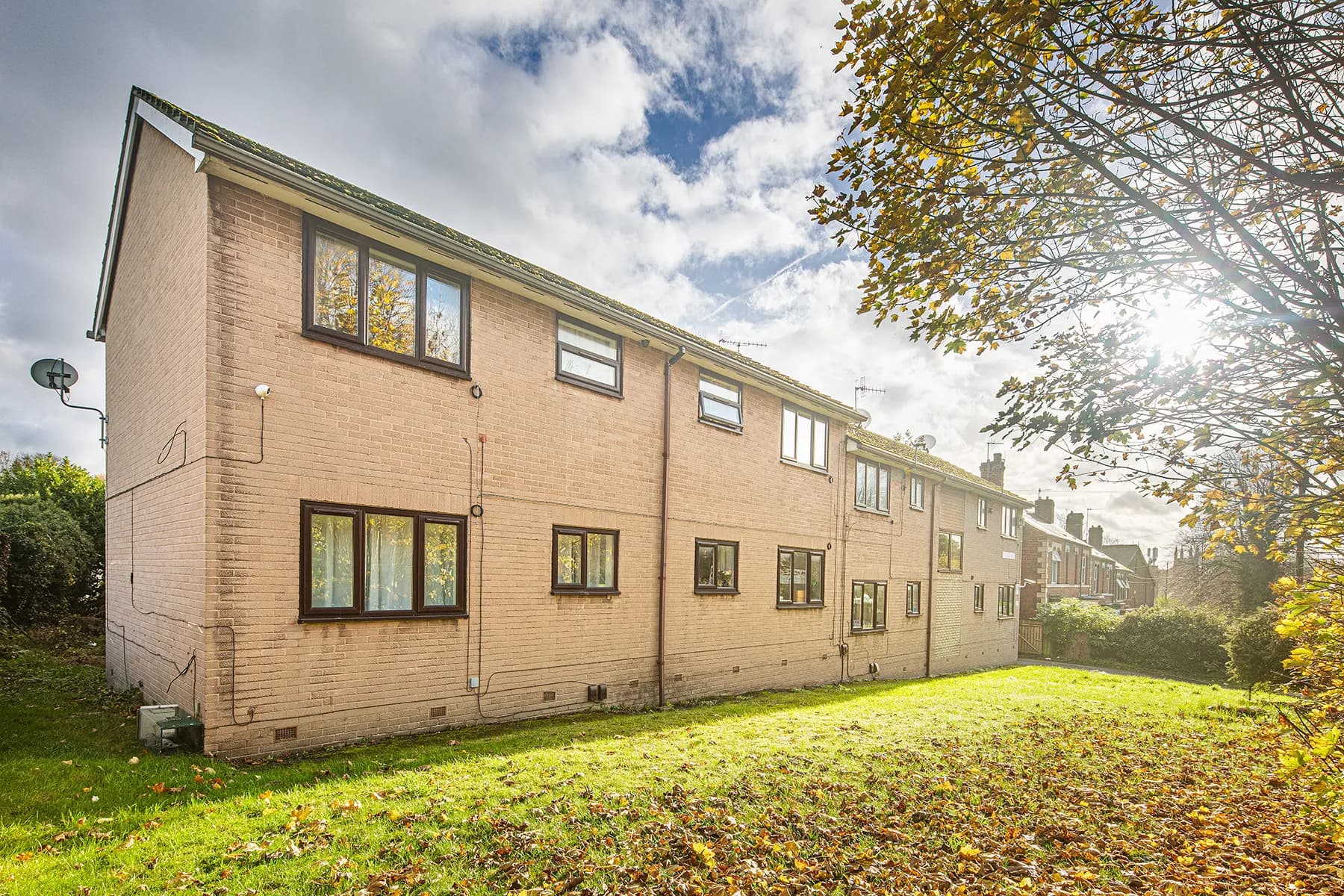 Tollgate Court, Sheffield image 5