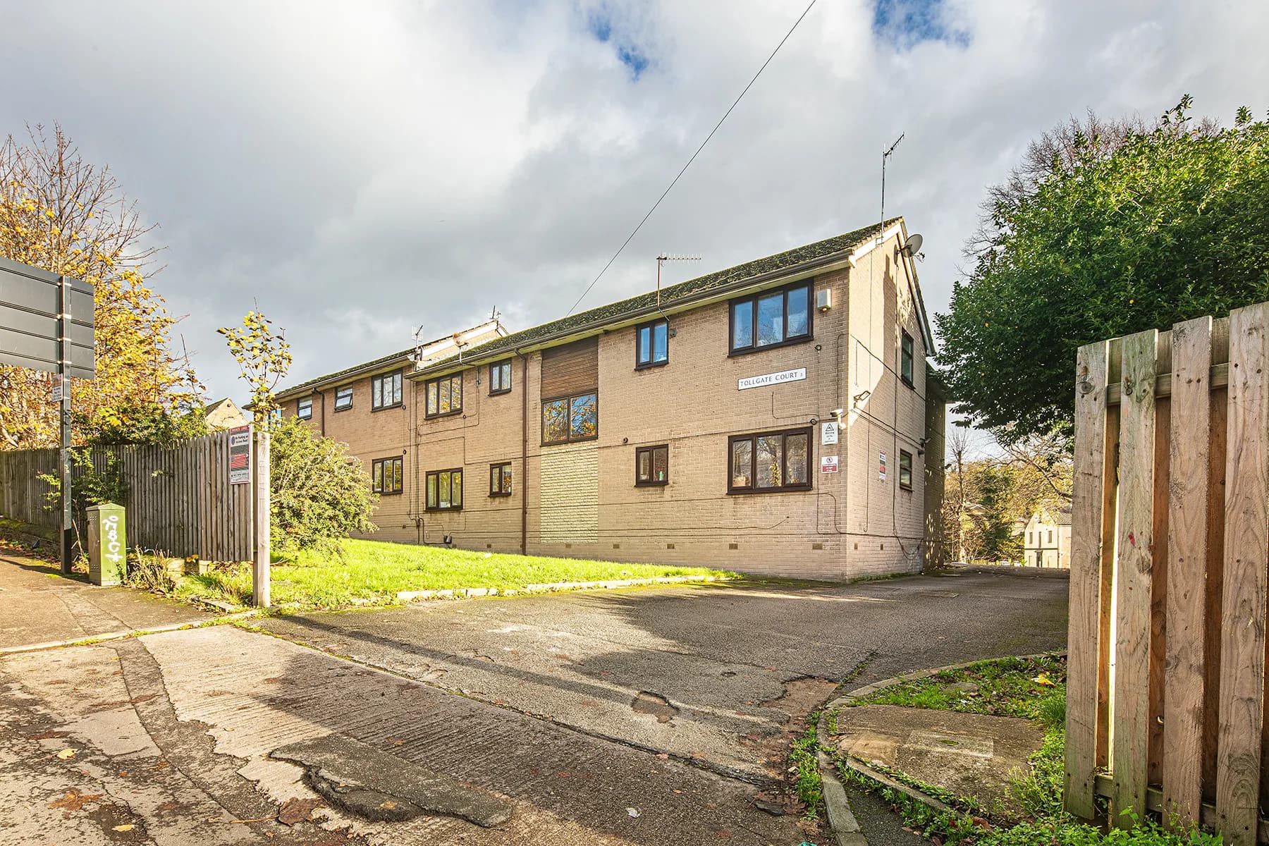 Tollgate Court, Sheffield image 7